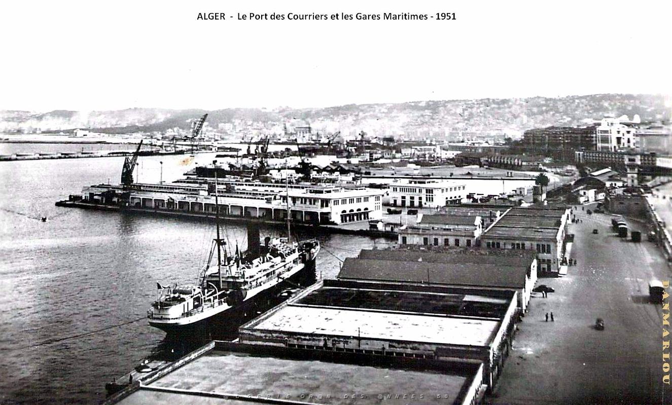 Alger - Port des Courriers et Gares Maritimes - 1951.jpg